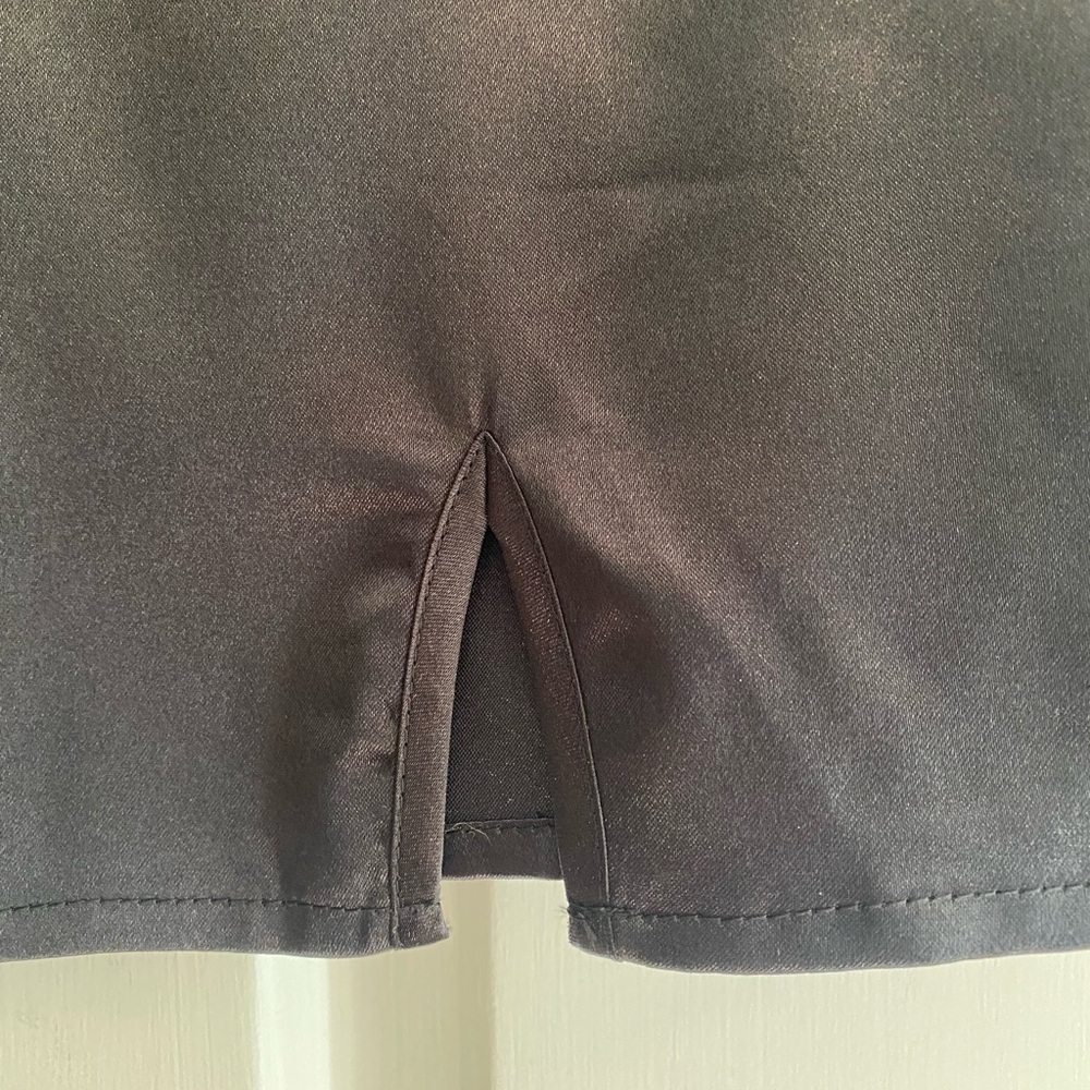 Shein Black Satin Mini Skirt Size M Petite - Picture 2 of 4